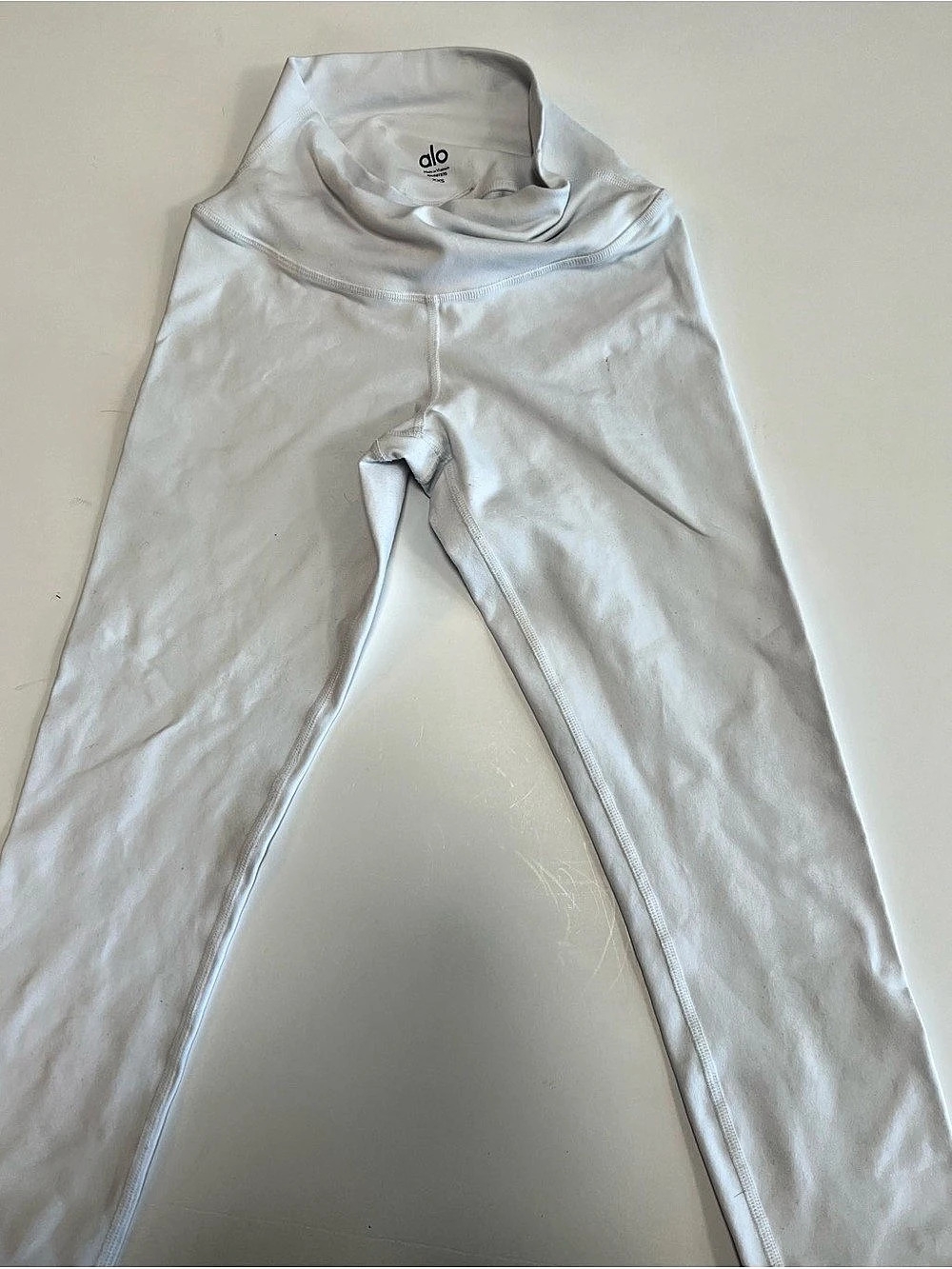 Nylon/Spandex athletic leggings, Alo Yoga Airbrush style